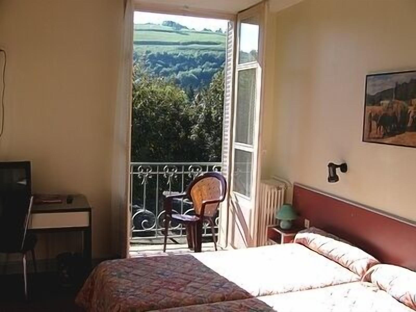 Hotel Au Val Dore La Bourboule Dış mekan fotoğraf