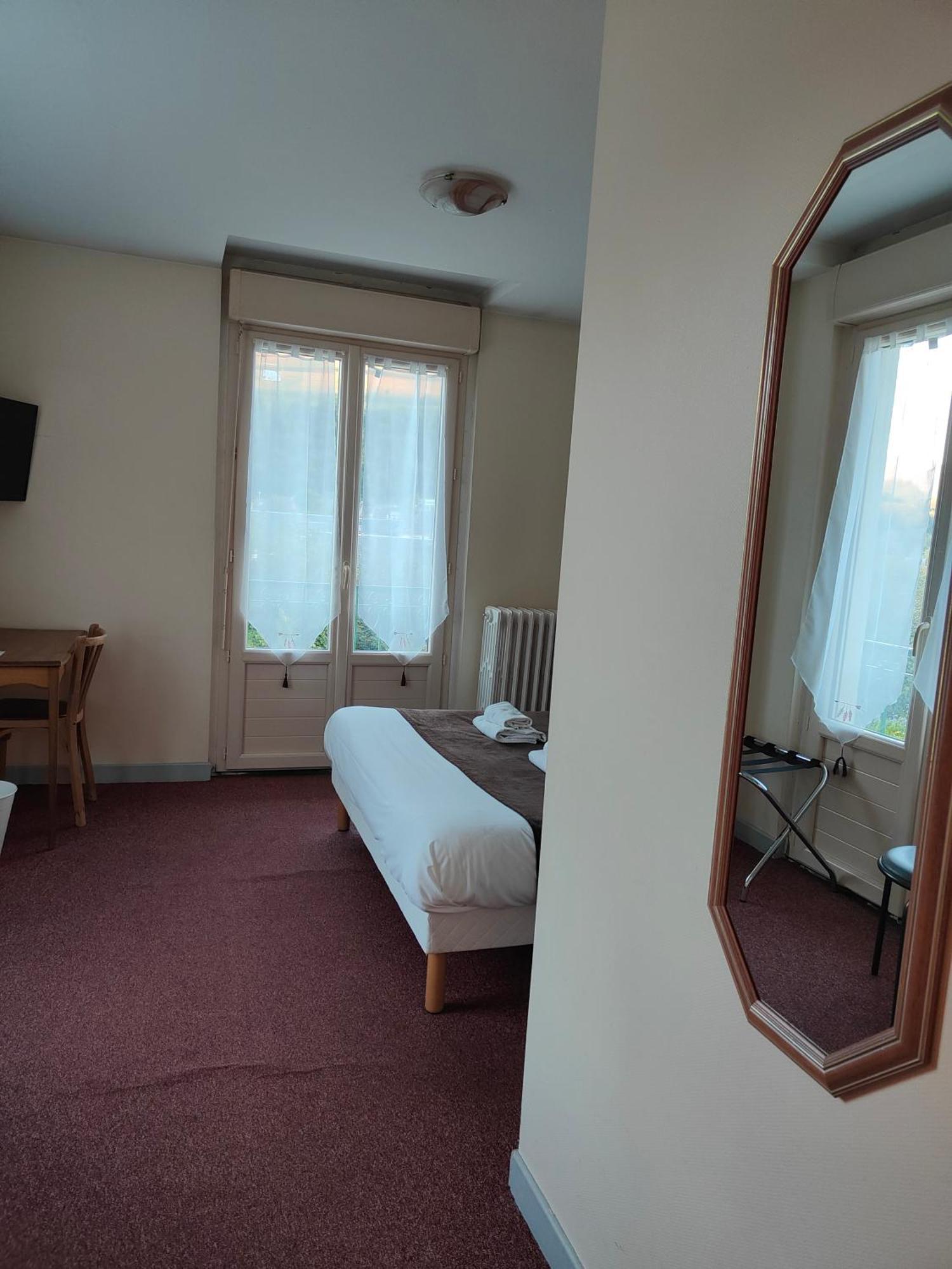 Hotel Au Val Dore La Bourboule Dış mekan fotoğraf