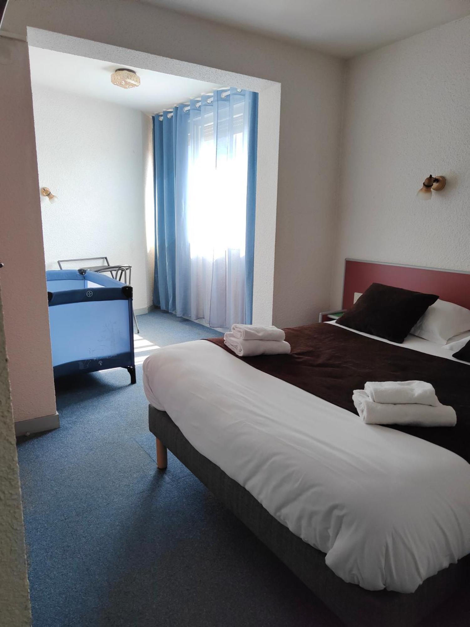 Hotel Au Val Dore La Bourboule Dış mekan fotoğraf