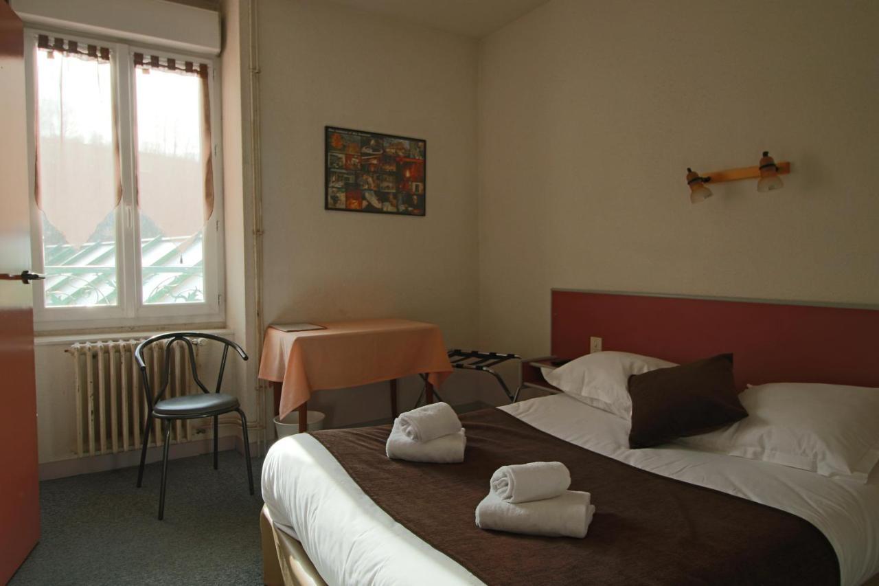 Hotel Au Val Dore La Bourboule Dış mekan fotoğraf